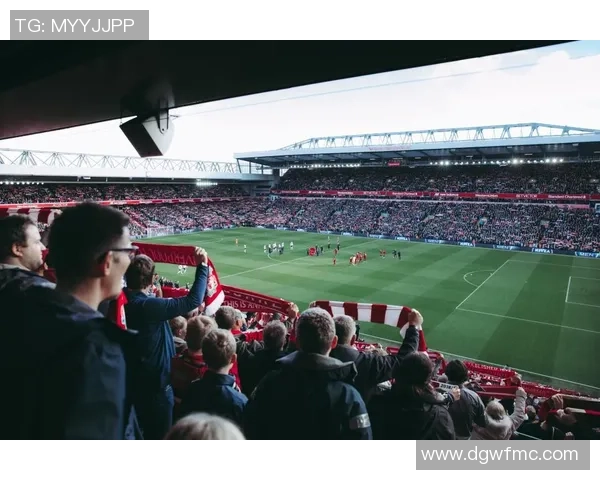 足球明星最大迷妹的追星之路与心路历程揭秘 足球明星最大迷妹的追星之路与心路历程揭秘