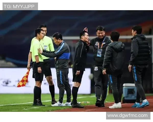 重庆足球队心理素质强劲跻身全国第二名引发热议 重庆足球队心理素质强劲跻身全国第二名引发热议